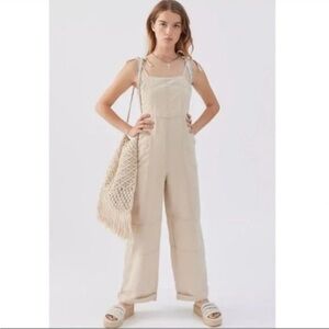 UO urban outfitters Linen Harley backless tie overalls jumpsuit‎ size small